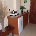 Mariana Hotel