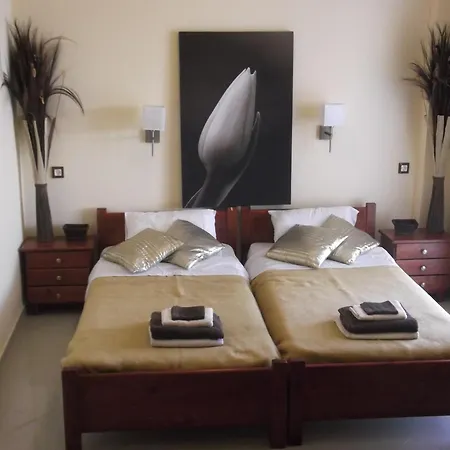 Mariana Hotel 2*