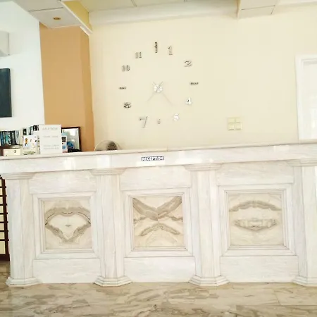 μαριάνα Ξενοδοχείο Λαγανάς